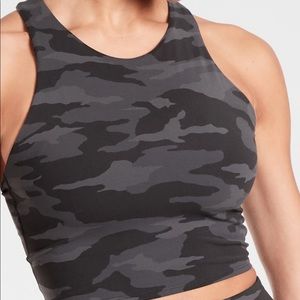Athleta Conscious Crop Printed D-DD